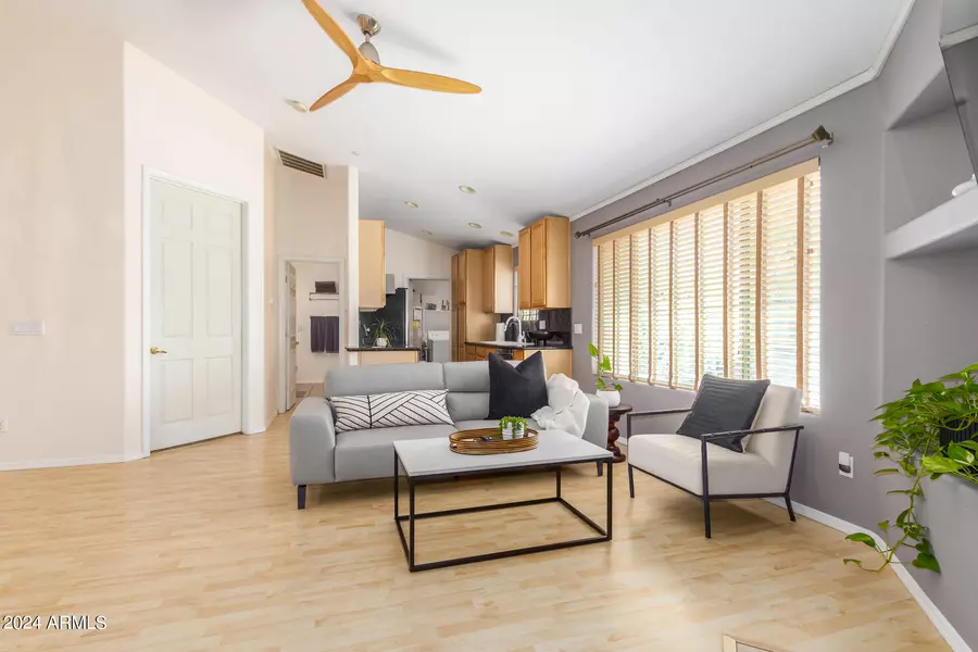 7508 E Earll Drive #16, Scottsdale, AZ 85251