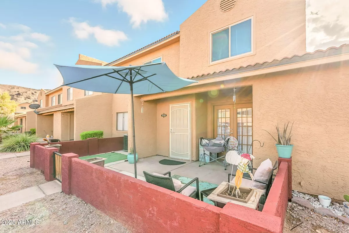 Phoenix, AZ 85042,3511 E BASELINE Road #1140