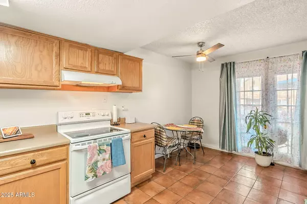 Phoenix, AZ 85042,3511 E BASELINE Road #1140