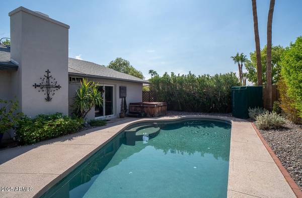 Phoenix, AZ 85032,4420 E PERSHING Avenue