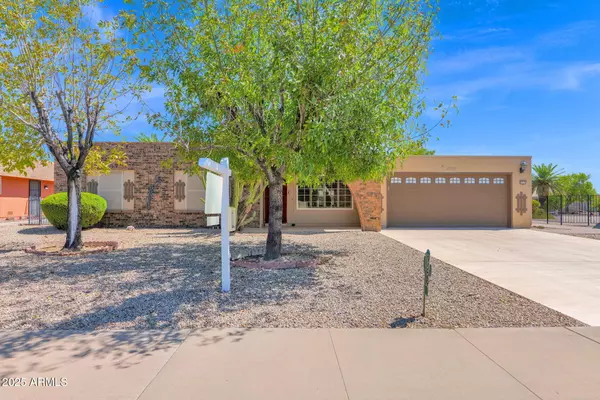 Sun City, AZ 85351,9529 W GLEN OAKS Circle N