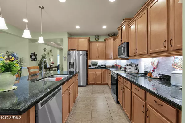 San Tan Valley, AZ 85144,2025 W DESERT SPRING Way