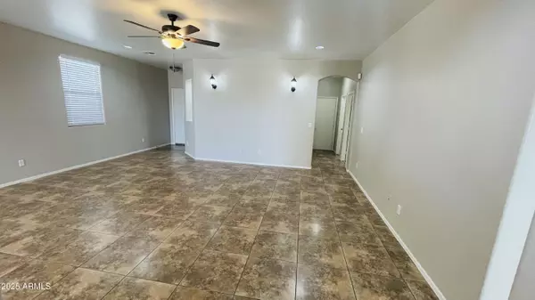 Maricopa, AZ 85138,42447 W CAPISTRANO Drive