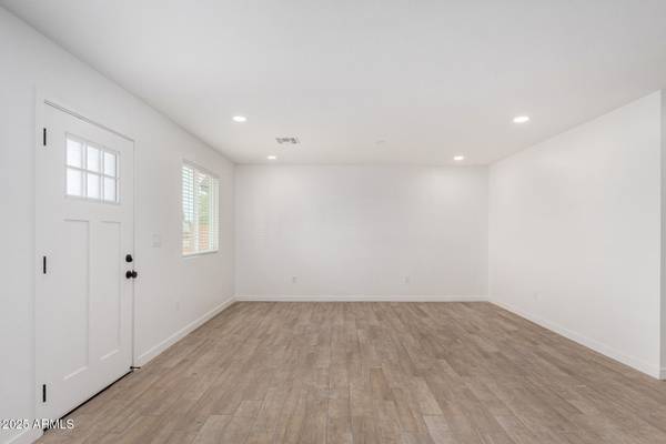 Mesa, AZ 85207,217 N 88TH Place