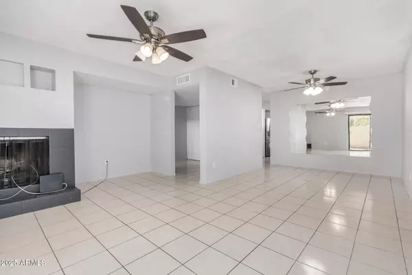 Phoenix, AZ 85032,16041 N 31ST Street #20