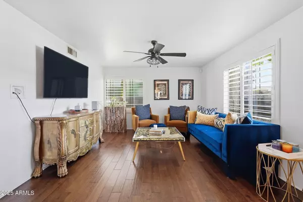 Phoenix, AZ 85016,5110 N 31ST Way #317