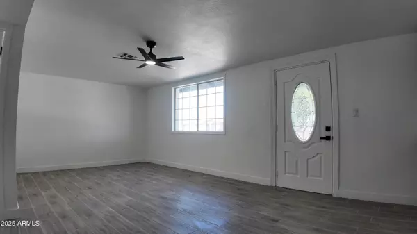 Phoenix, AZ 85009,1340 N 38th Drive