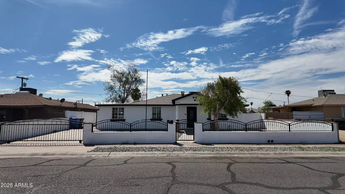 Phoenix, AZ 85009,1340 N 38th Drive