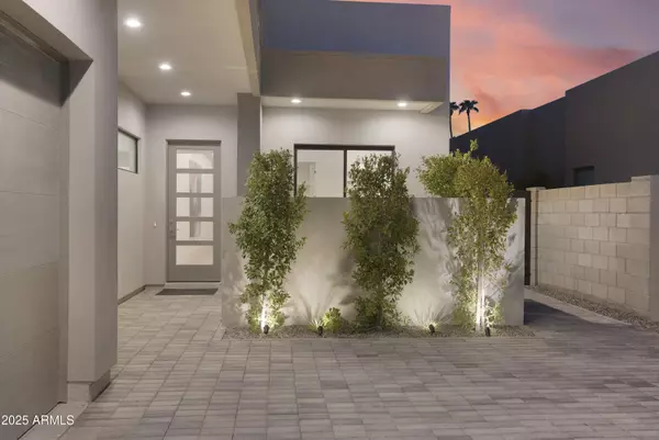 Phoenix, AZ 85016,3045 E COOLIDGE Street