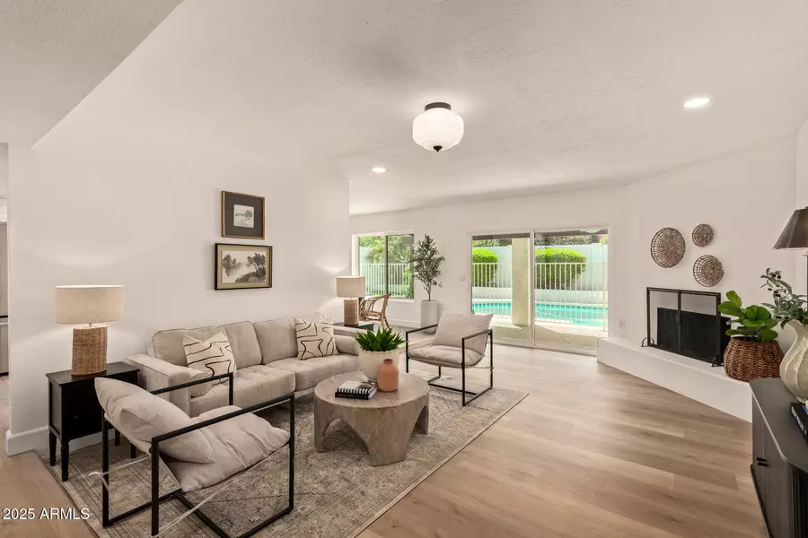 5552 N 77TH Place, Scottsdale, AZ 85250