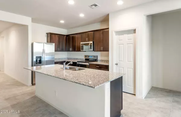 Buckeye, AZ 85326,25212 W CHANUTE Pass