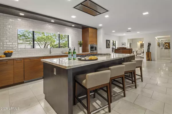 Scottsdale, AZ 85254,6613 E ASTER Drive