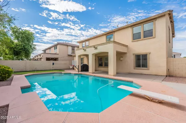 Queen Creek, AZ 85142,19655 E REINS Road