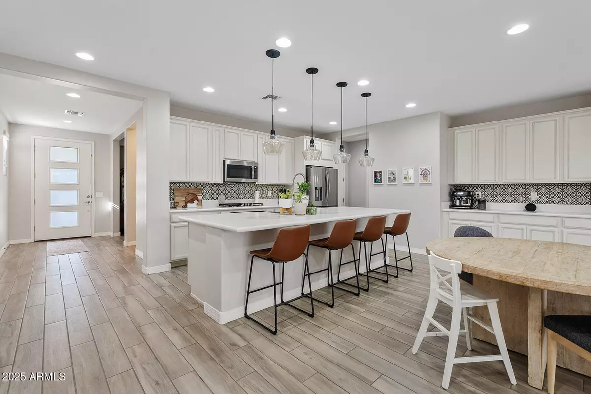 Queen Creek, AZ 85142,20903 E SPARROW Drive