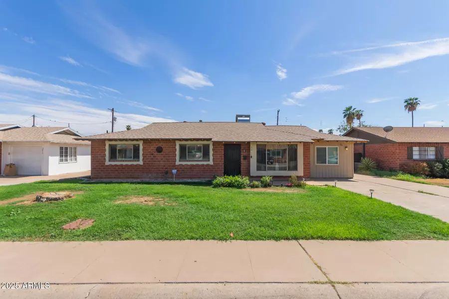 3917 W MARLETTE Avenue, Phoenix, AZ 85019