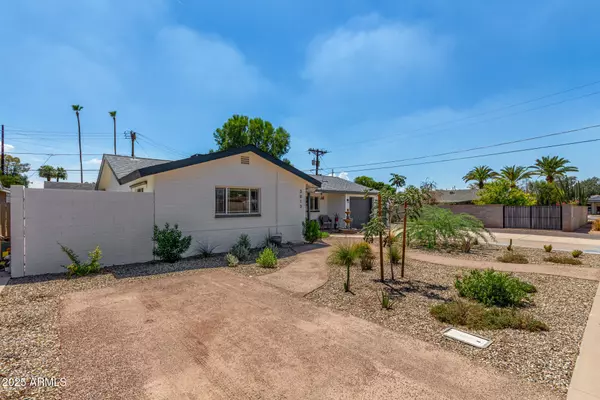 Phoenix, AZ 85008,3813 E VERNON Avenue