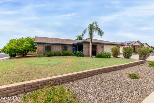 Phoenix, AZ 85027,19202 N 32ND Drive