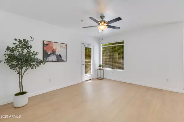 Scottsdale, AZ 85254,4925 E DESERT COVE Avenue #152