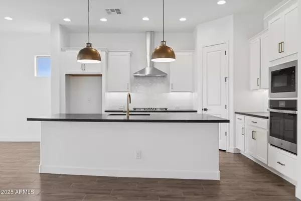 Queen Creek, AZ 85142,26016 S 229TH Place