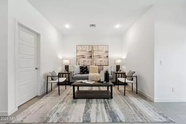 Phoenix, AZ 85021,8255 N 22ND Drive