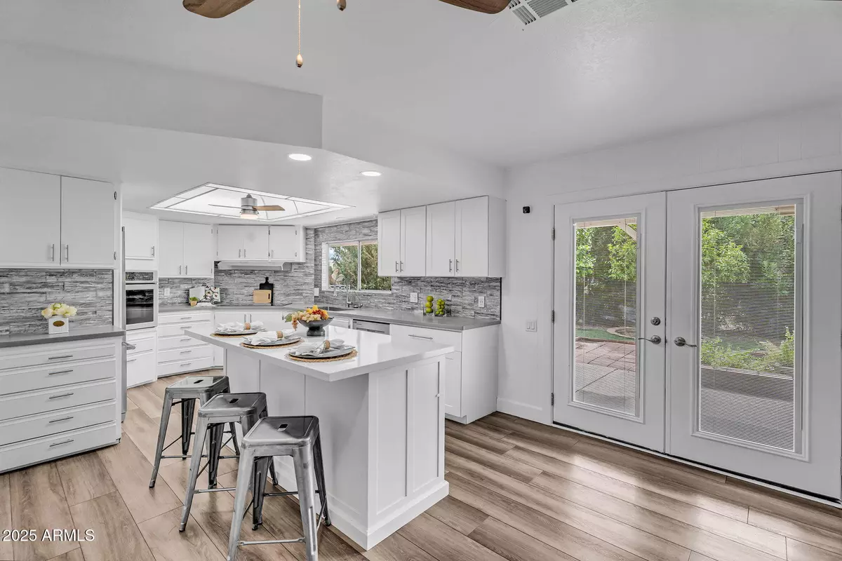 Mesa, AZ 85208,654 S 83RD Way