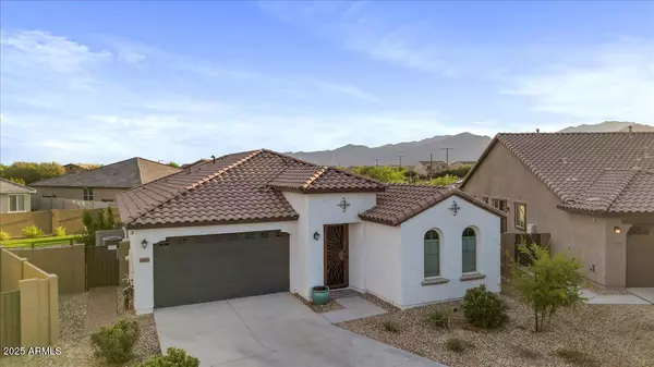 18879 W CHOLLA Street, Surprise, AZ 85388