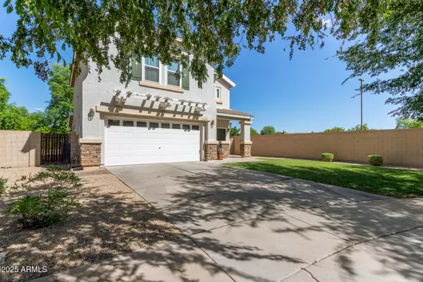 Gilbert, AZ 85296,1585 S SWALLOW Court