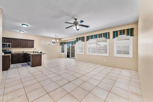 Chandler, AZ 85249,6963 S NANTUCKET Street