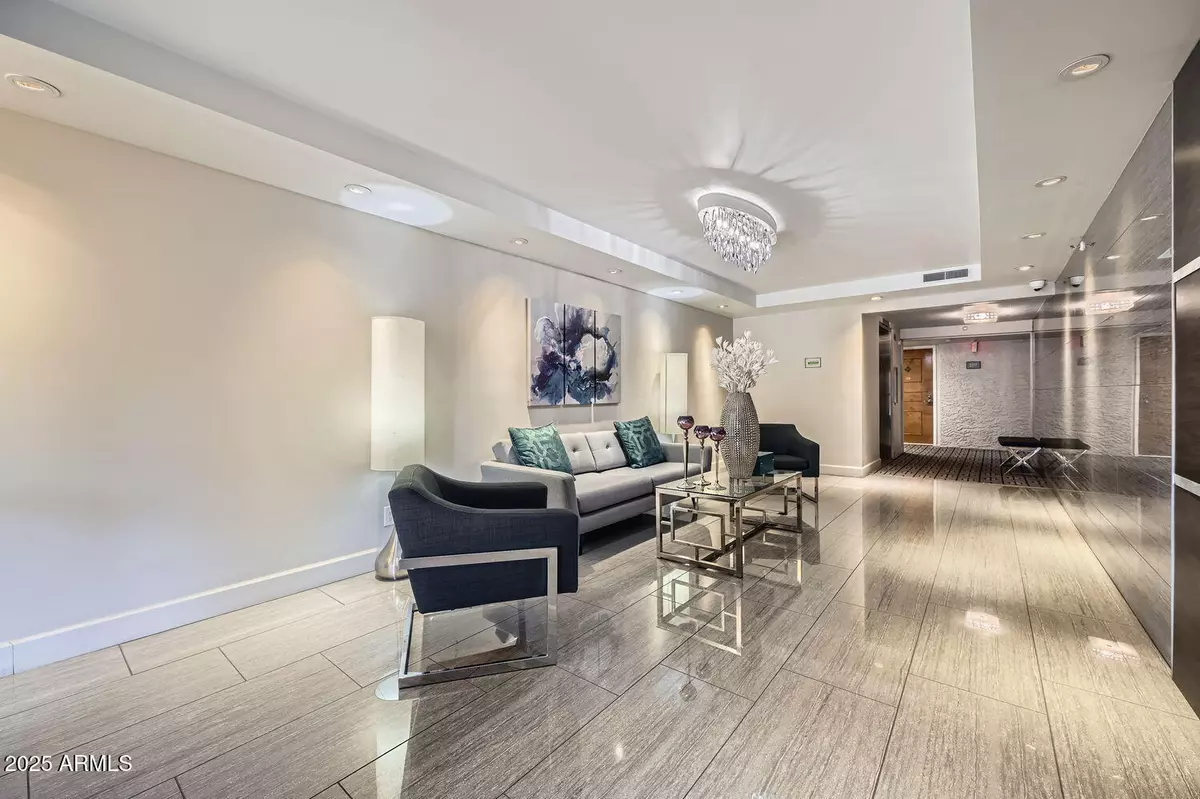 Scottsdale, AZ 85251,7970 E CAMELBACK Road #307