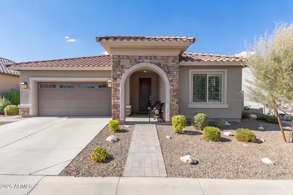 20410 W CALLE ENCORVADA Lane,  Buckeye,  AZ 85396