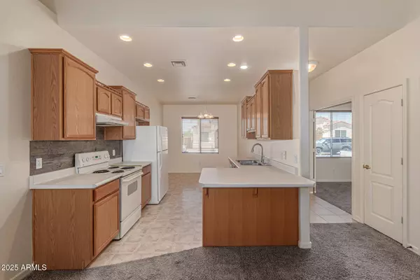 Mesa, AZ 85207,129 N WARREN Street