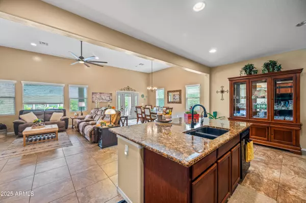 Maricopa, AZ 85138,42774 W DARTER Drive