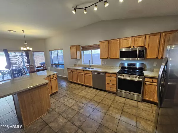 Phoenix, AZ 85040,4108 E CHAMBERS Street