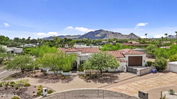 Paradise Valley, AZ 85253,10002 N 61ST Place