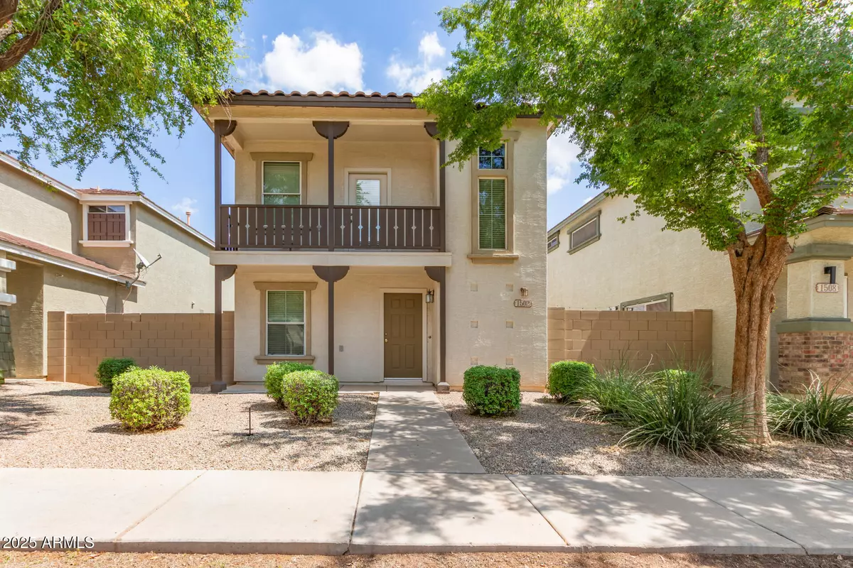 Gilbert, AZ 85296,1502 S ROADRUNNER Drive