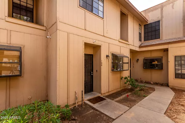 6550 N 47TH Avenue #196, Glendale, AZ 85301