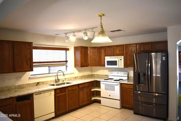 Litchfield Park, AZ 85340,12627 W WINDSOR Boulevard