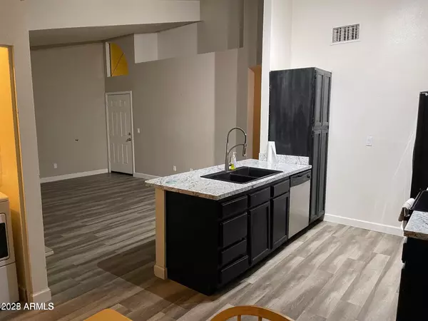 Glendale, AZ 85302,5236 W PEORIA Avenue #202