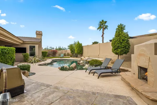 8856 E Via De Luna Drive, Scottsdale, AZ 85255