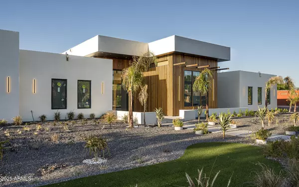 Scottsdale, AZ 85254,6026 E PERSHING Avenue