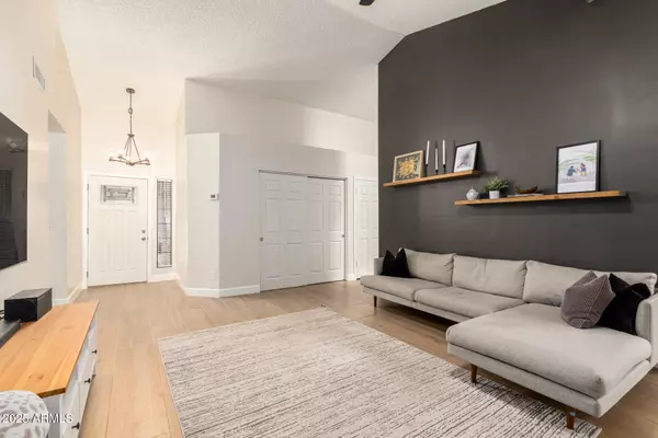Gilbert, AZ 85234,1142 E SAN REMO Avenue
