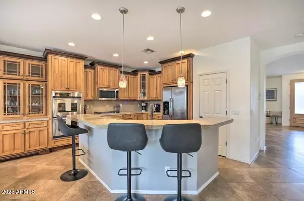 Glendale, AZ 85305,8801 W PALMAIRE Avenue