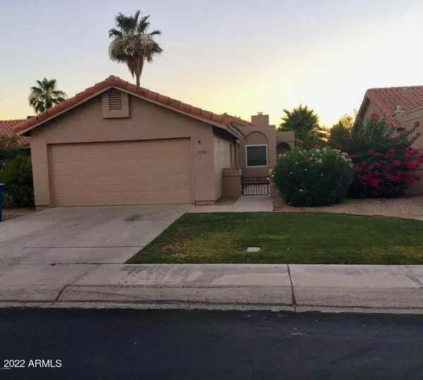 1390 N ELLIS Street, Chandler, AZ 85224