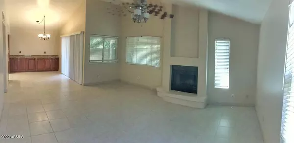 Chandler, AZ 85224,1390 N ELLIS Street