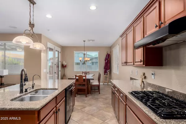 Gilbert, AZ 85298,2743 E NARROWLEAF Drive
