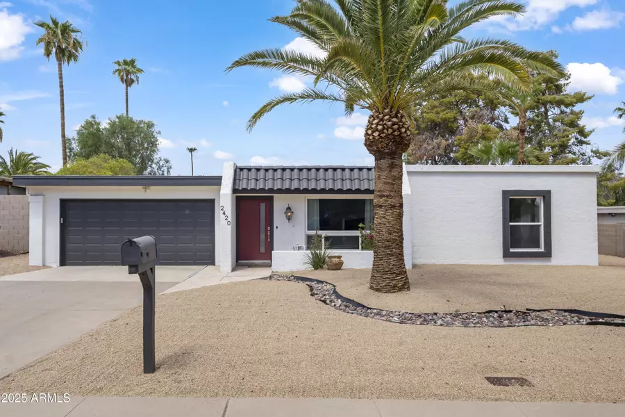 2420 E SHANGRI LA Road, Phoenix, AZ 85028