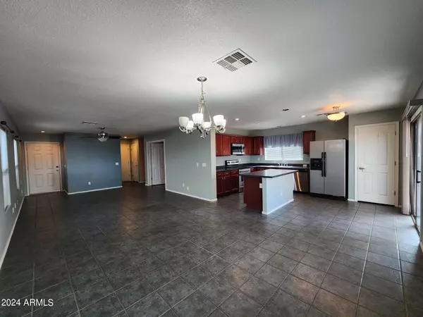 Maricopa, AZ 85138,40443 W HELEN Court