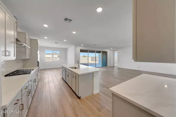 Surprise, AZ 85387,28886 N 174th Lane