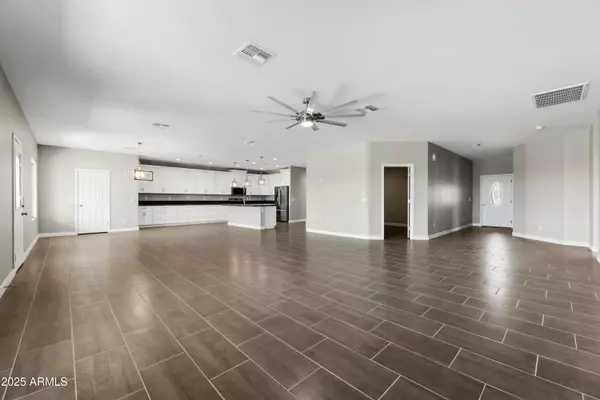 Coolidge, AZ 85128,6897 W APPALOOSA Trail