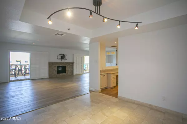 Scottsdale, AZ 85251,7850 E CAMELBACK Road #406